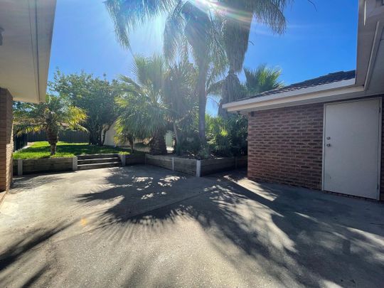 Large Family Home with Pool - Photo 1