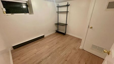 For Lease - 150 Albany Avenue Unit# Bsmt, Toronto, Ontario - Photo 4