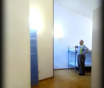 GENERATIONSHAUS / 3 WOHNUNGEN/ / 3 ZIMMER / DOPPELHAUSHÄLFTE - Photo 1