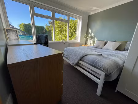 New Road, HP12 4RQ - Photo 2