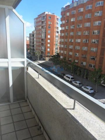 León Capital - Foto 2