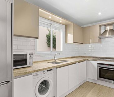 2 bedroom luxury Apartment for rent in Málaga, Andalusia - Photo 6