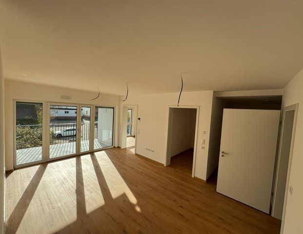 2-Zimmer-Seniorenwohnung mit großem Bad & Aufzug - Photo 1