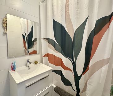 Location Appartement 3 pièces 68m² CASSIS 13260 - Photo 6