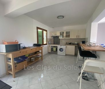 Location appartement 54 m² Cuers - Photo 5