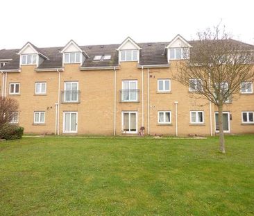 Sycamore Court, Grenfell Avenue, Hornchurch, RM12 - Photo 3