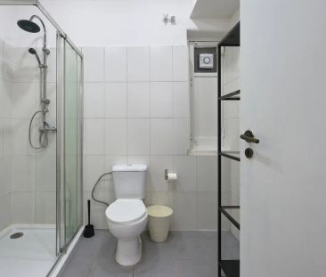 Room for rent in 11-bedroom house in Santa Cruz, Lisbon - Foto 4