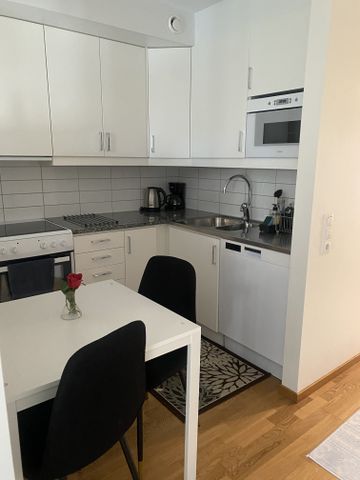 Heklagatan, Kista - Photo 4