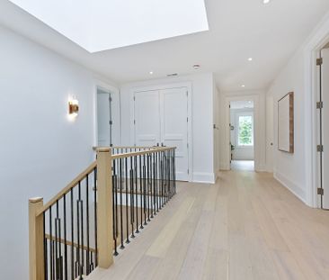 For Lease - 27 Hurlingham Crescent, Toronto, Ontario - Photo 2