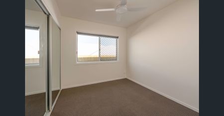 3 Bedroom home - Photo 3