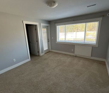 2 bed/1 bath Suite in Rose Valley - Photo 5