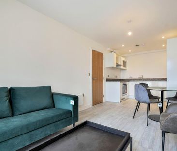 1 bedroom flat to rent - Photo 2