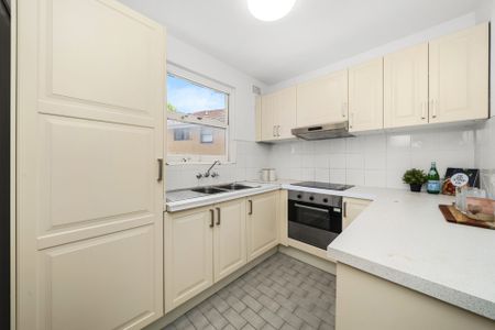 Double Brick Unit with North-Facing Balcony - Photo 2