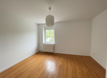Location Appartement 117m² - Photo 2