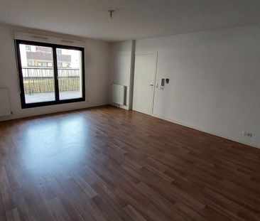 location Appartement T3 DE 65.89m² À AUBERVILLIERS - Photo 1