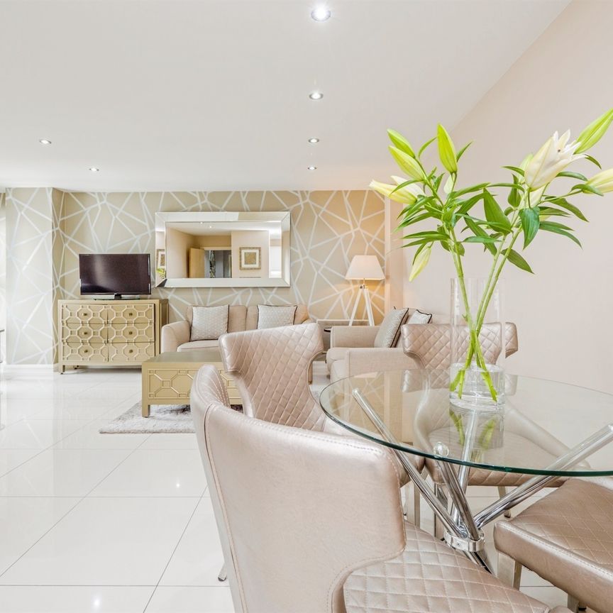 Churchill Way, Cardiff - Photo 1