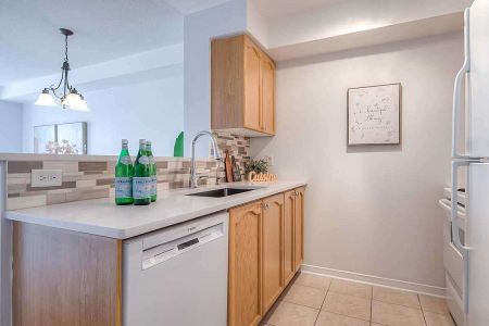 For Lease - 22 Olive Avenue Unit# 1112, Toronto, Ontario - Photo 2