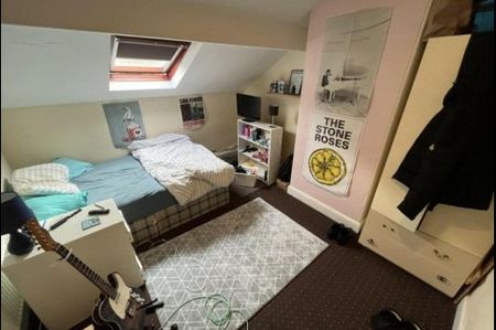 Student Accommodation Leeds - Photo 3