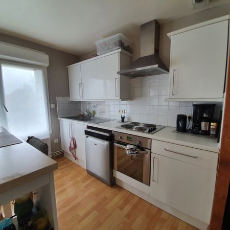 Location Appartement 3 pièces 75m² VIMY 62580 - Photo 4