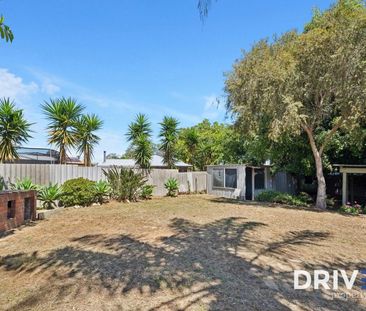 Spacious Family Home With Recent Renovations! - Photo 4