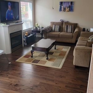 Beautiful Spacious 4 Bedroom Detached House - Photo 3