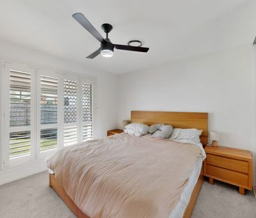 Modern Comfort Meets Family Charm in a Quiet Maroochydore Court - Photo 4