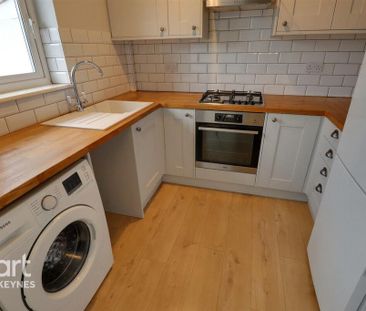 3 bedroom semi-detached house to rent - Photo 6