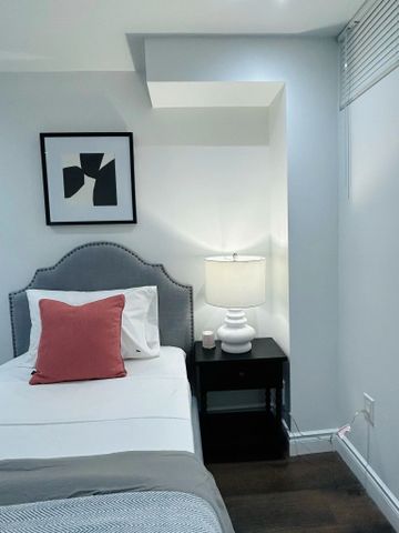 For Lease - 31 Monkton Circle, Brampton, Ontario - Photo 4