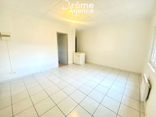 Location Appartement 2 pièces 30m² ST MARCEL LES VALENCE 26320 - Photo 1