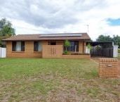 Three-bedroom home with several living areas - Photo 5