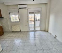 Διαμέρισμα για ενοικίαση - Θέρμη, - Photo 1