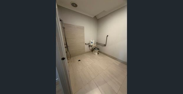 Room with Private Bathroom for Rent | Great Environment · Prime Location · Excellent Value! - Photo 1