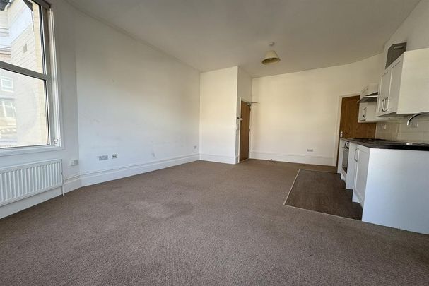 Property to rent - Photo 1