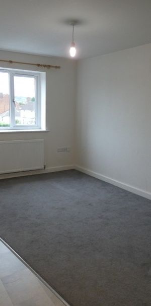 Redbridge Court, Telford - Photo 1