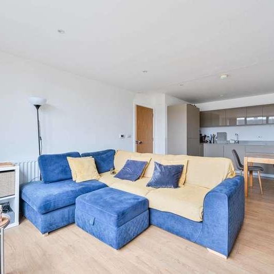 Violet Road, Bow, E3 - Photo 1