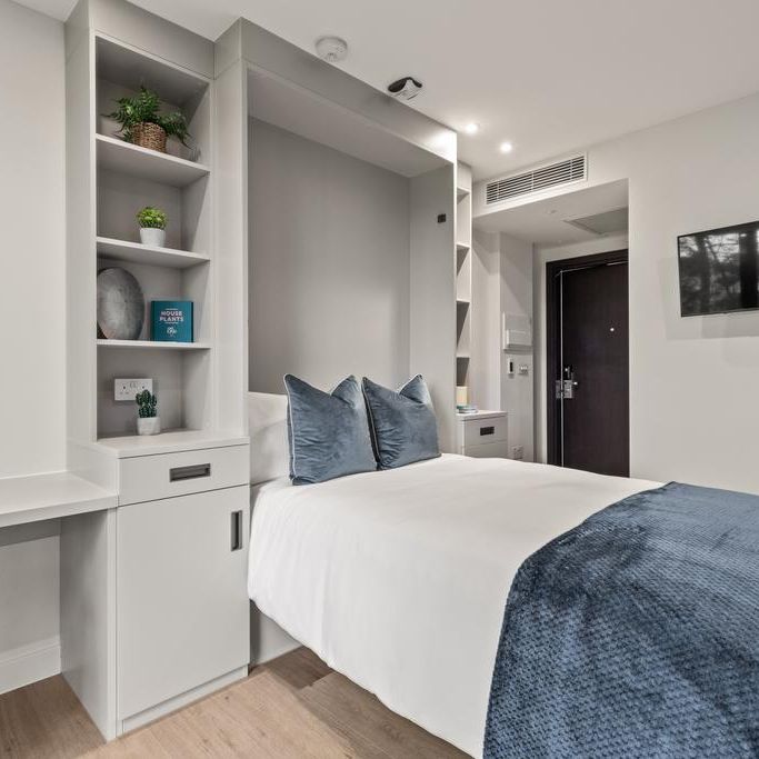 Studio to rent - Photo 1