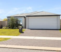 Bright, Airy & Beautiful 4x2 Family Home Near the Beach - Photo 5