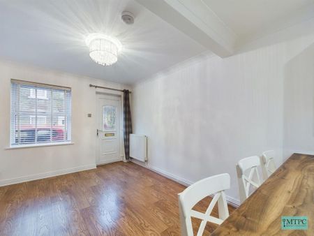 2 bedroom terraced house to rent - Photo 2