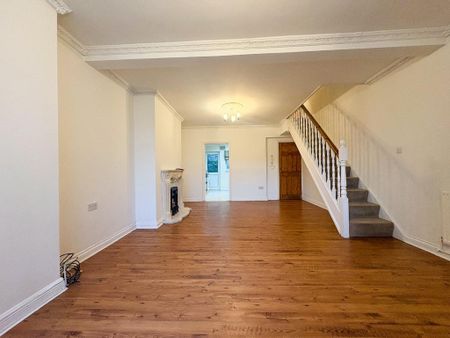 3 bedroom terraced house to rent - Photo 5