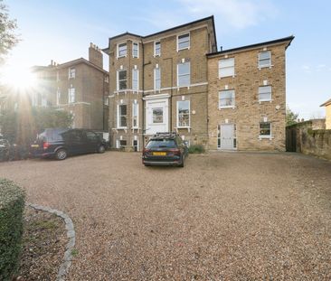 1 Bed Flat, Blackheath, SE3 - Photo 6