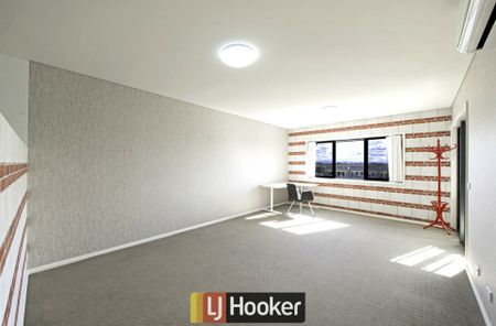 Modern Living in Prime Harrison Location - Photo 3