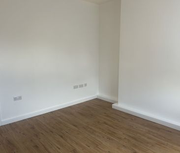 ChapelStreet, Eastwood, NOTTINGHAM - Photo 4