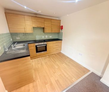 Sherborne Road, Yeovil, Somerset - Photo 6