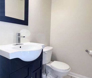 For Lease - 2109 Grand Oak Trail, Oakville, Ontario - Photo 6