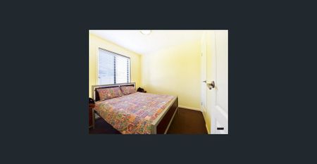 4 bedroom home - Photo 3