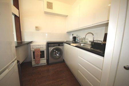 1 bedroom flat to rent - Photo 3