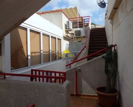 DUPLEX FOR RENT, 2 BEDROOMS AND 1 BATHROOM IN ALBIR - ALICANTE - Photo 3