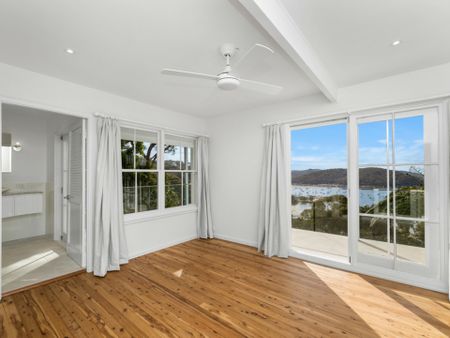 Stunning Views, Stunning Home - Photo 3