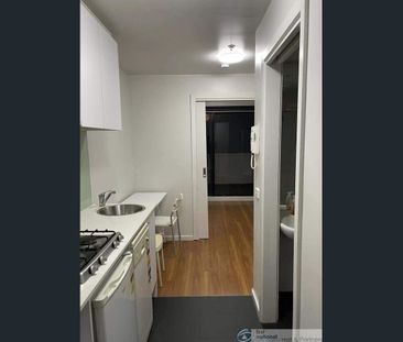 Ideal Student Apartment - Photo 3