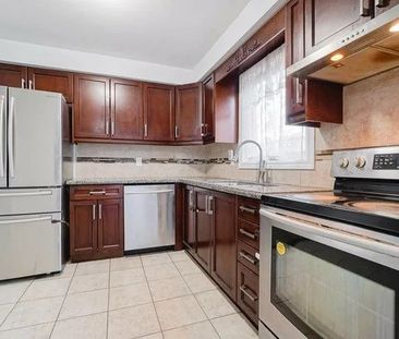 For Lease - 5056 Sunray Drive, Mississauga, Ontario - Photo 5